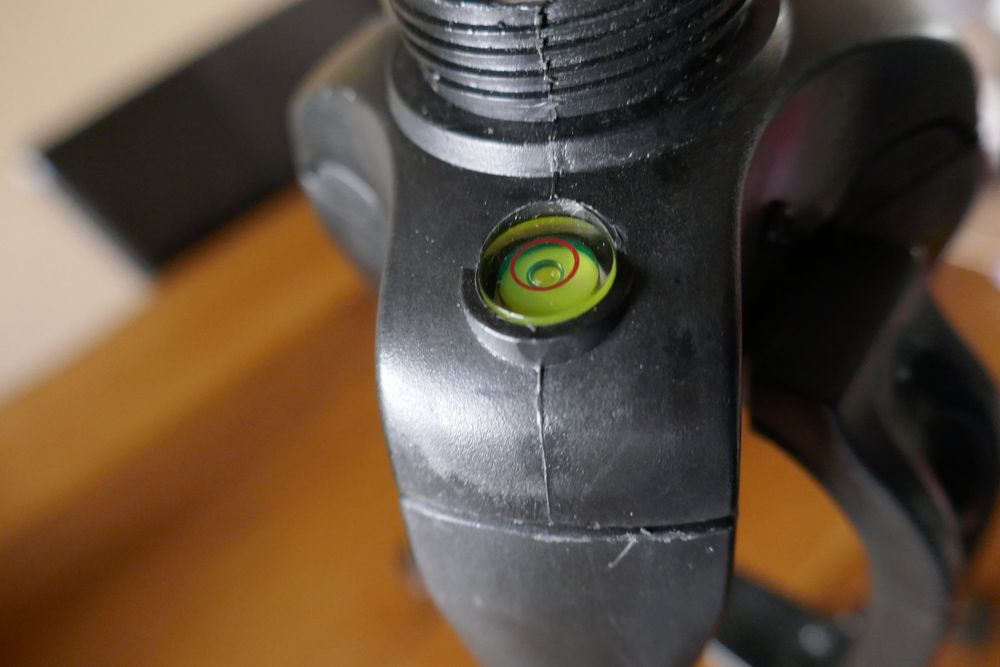 Treppiedi & Teste: Video oder Photo Stativ HAMA Star 61mit Tragetasche – Usato da Stäfa venduto da koopjesnu 4