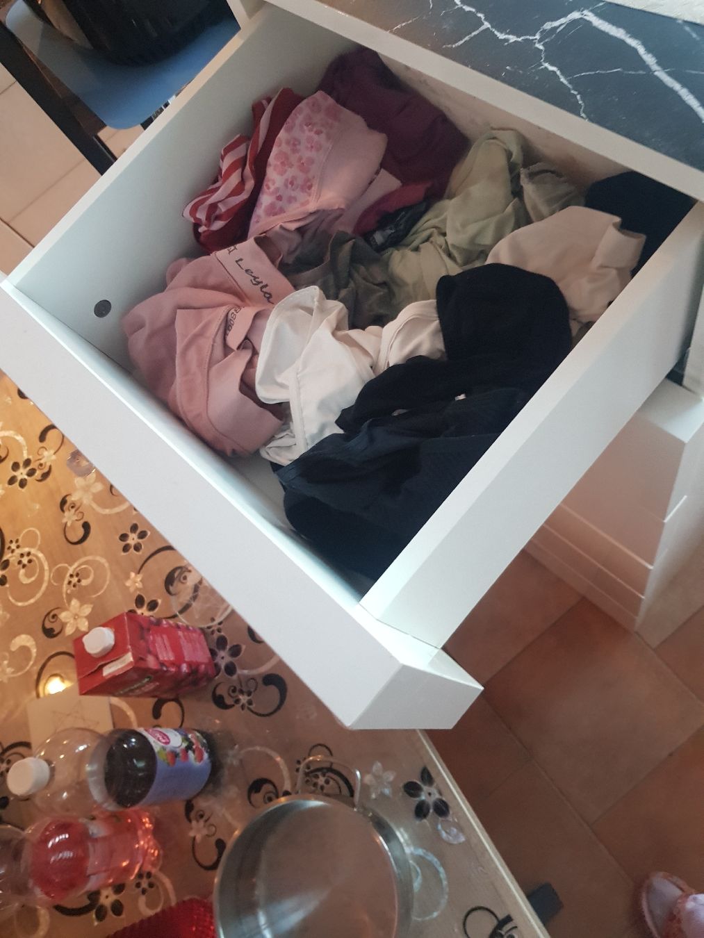 Kommoden: moderne Stylische Kommode – Gebraucht aus Zihlschlacht von Sun25 2