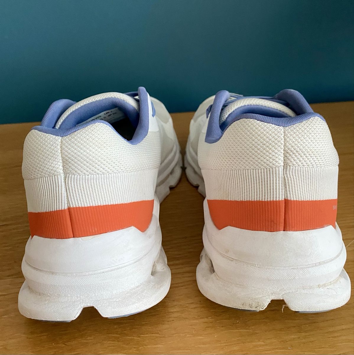 On Scarpe da donna: On Cloudrunner 40.5 Chaussures de course – Usato da Lausanne venduto da Vracorama 2