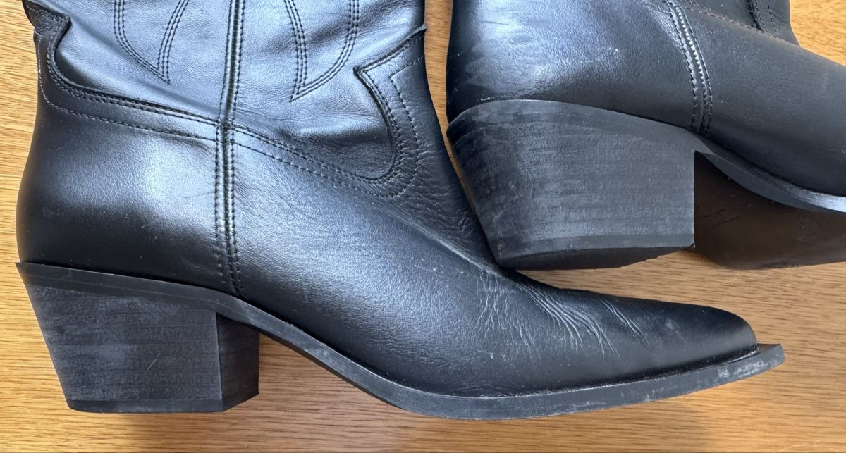 Zara Chaussures femmes: Schwarze Cowboystiefel Gr. 41. – D'occasion à Zürich par ber_78xz 8