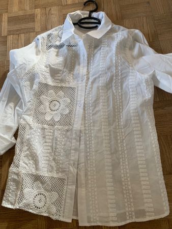 Sommerliche Bluse Baumwolle Stickerei und Häkeleinsatz Gr.L