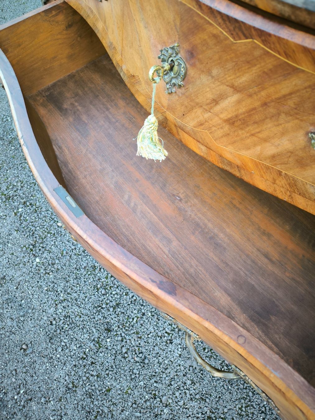 Cassettiere: Commode style Louis XV – Usato da Wittenheim venduto da LeGrenierdeSam 8