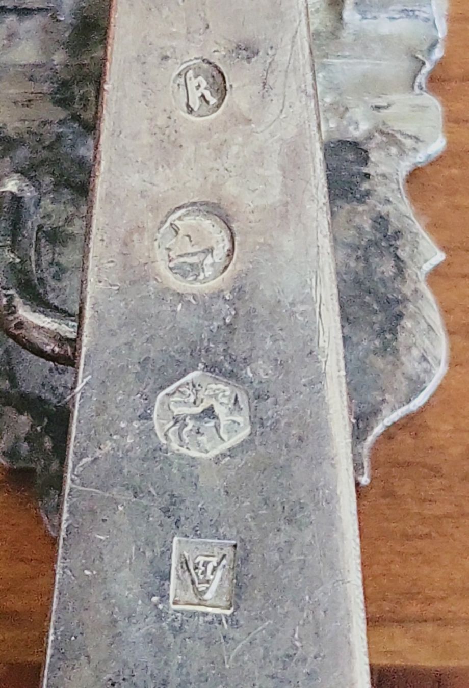 Altri accessori per orologi: Antike Chatelaine aus Silber – Usato da Muttenz venduto da Mithrur 4