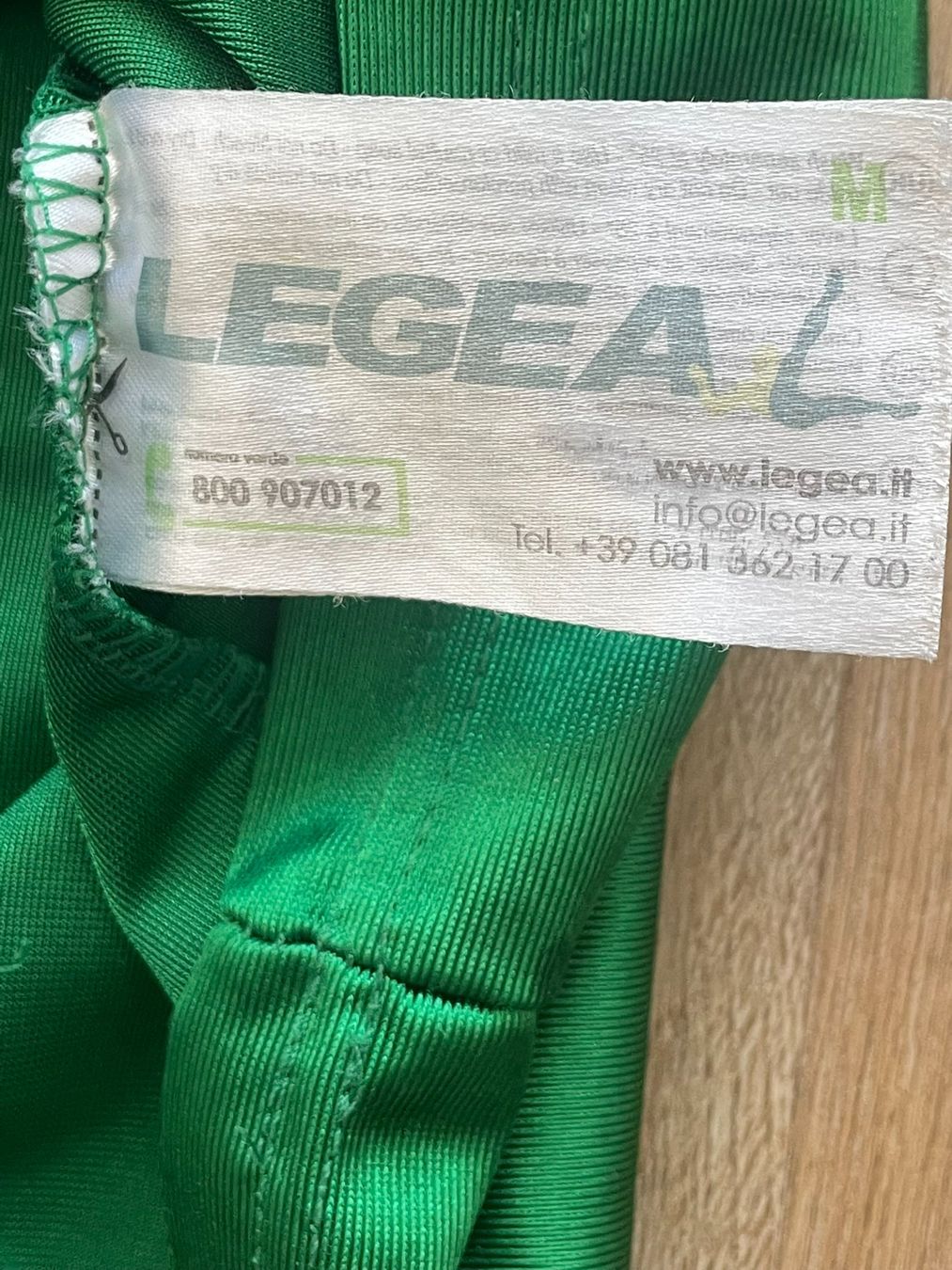 Leibchen & Hosen: Maillots de basketball LEGEA – Gebraucht aus Genève von sha_rrt5 2