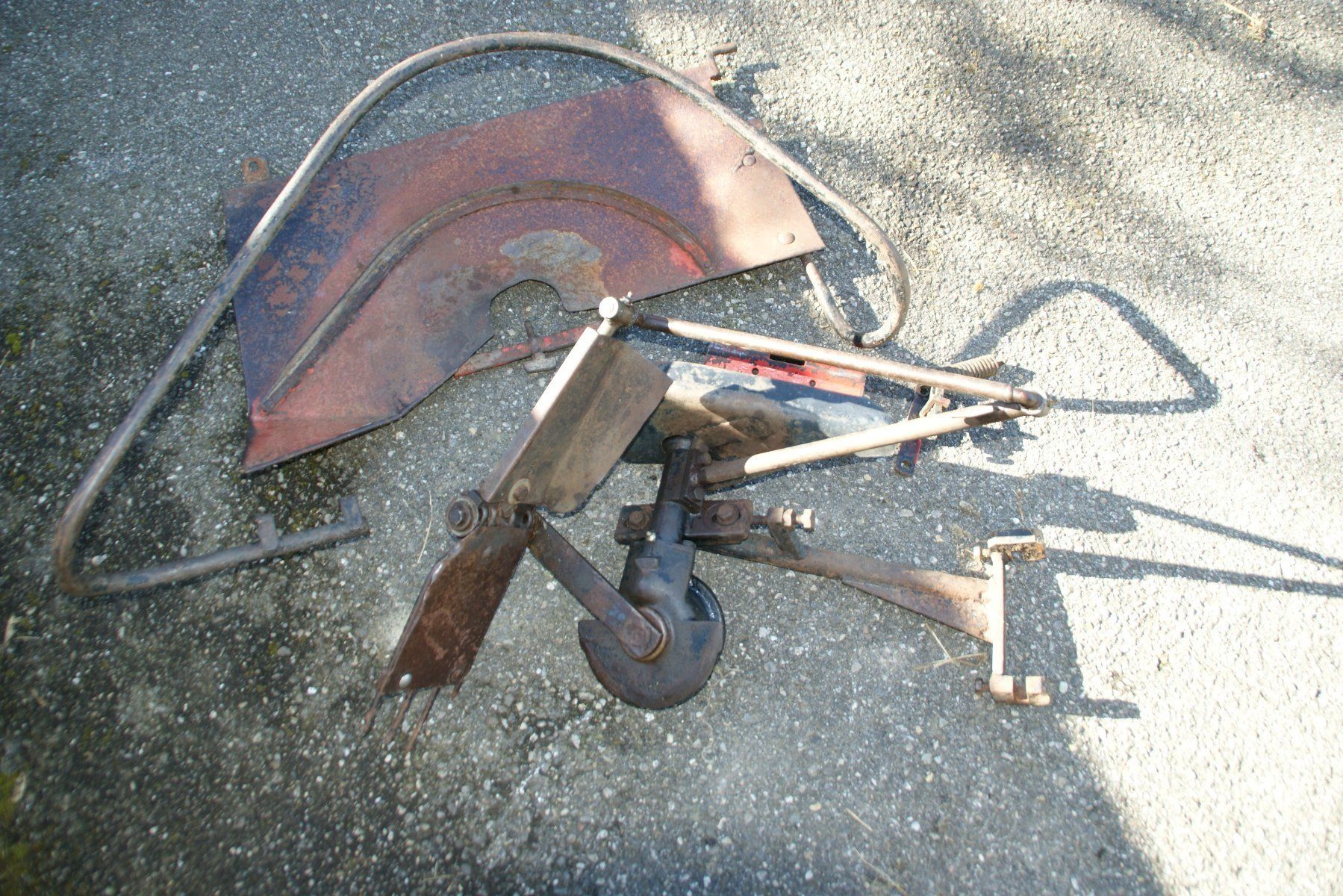Aebi Alle Maschinen: Motormäher Aebi AM52 mit Eingrasung – Gebraucht aus Liestal von Squelshbasel 6