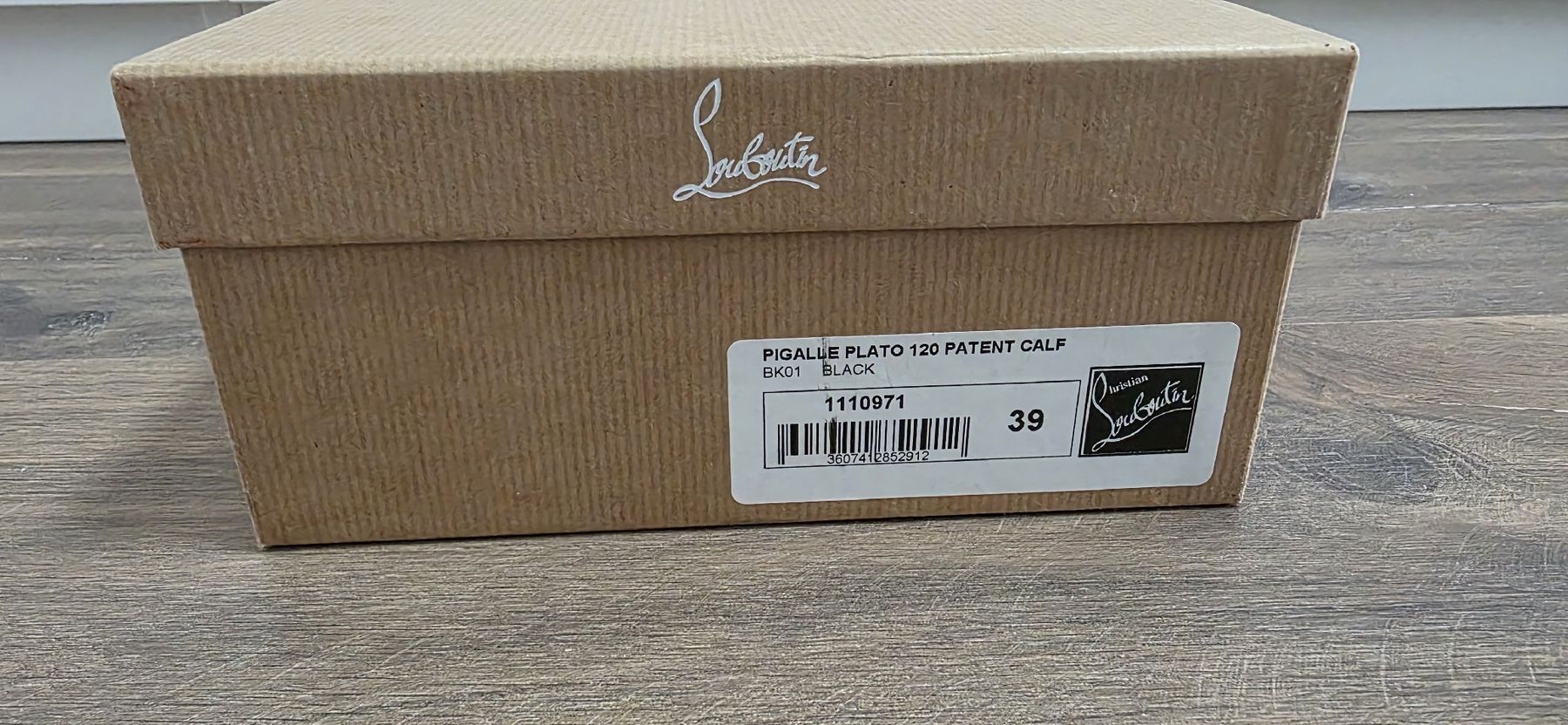 Christian Louboutin Damenschuhe: louboutin – Gebraucht aus Châtel-St-Denis von asv_8r9m 5