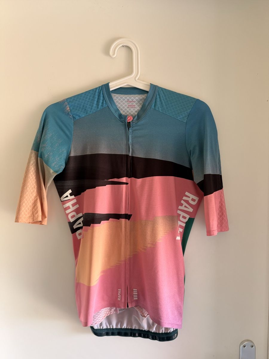 Rapha Canottiere & Pantaloni: Maillot cyclisme Rapha  – Usato da Sugiez venduto da Mlle_Bakets