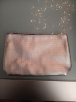 YSL Neu Kosmetiktasche Silber Neu verpackt unbenutzt