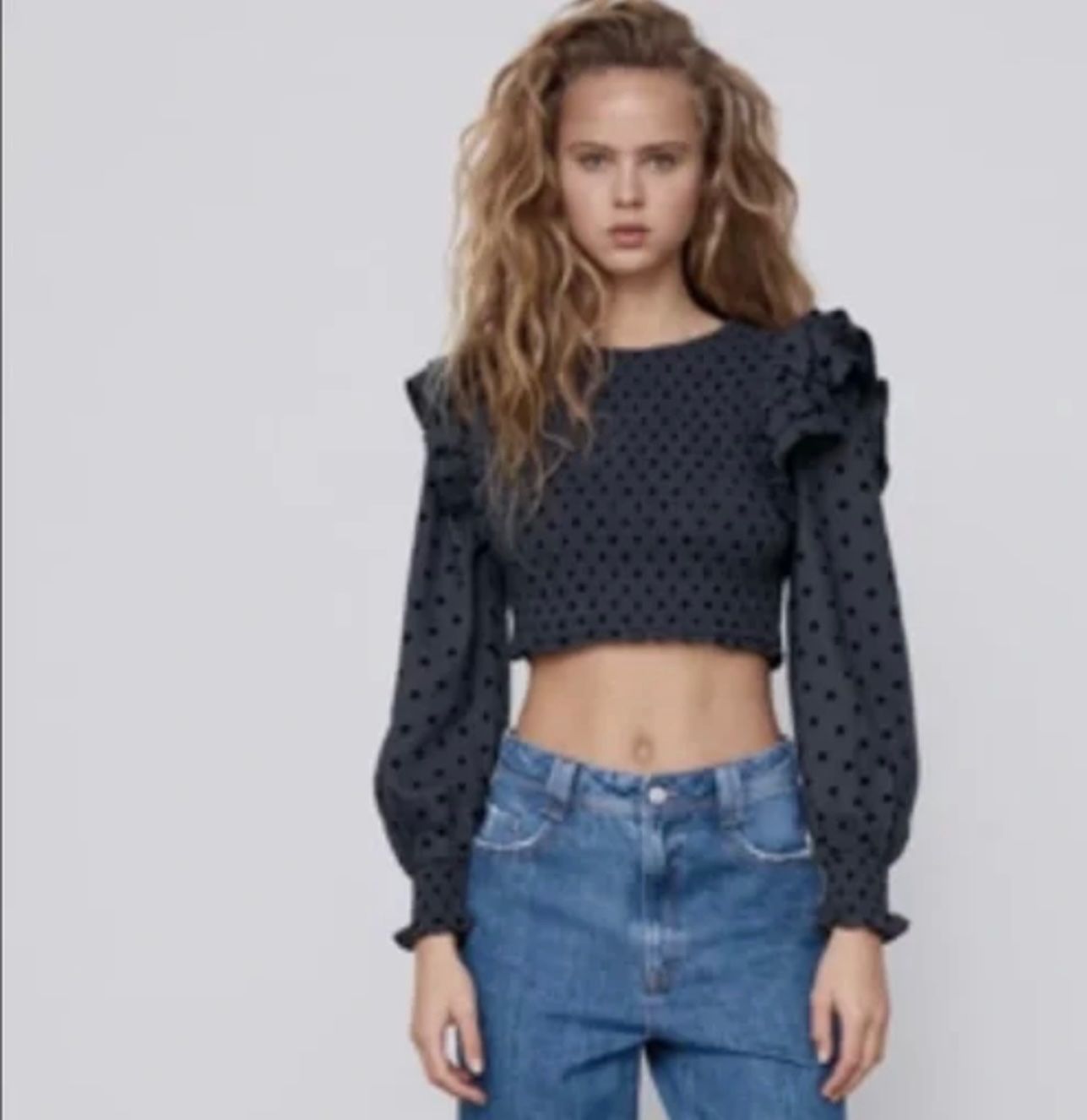 Zara T-shirts: Beautiful shirt – Neuf avec emballage d'origine à Opfikon par til_t7ww 2