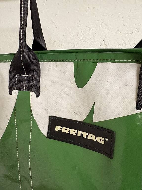 Freitag Borse: FREITAG Shopper – Usato da Thun venduto da lordani 1
