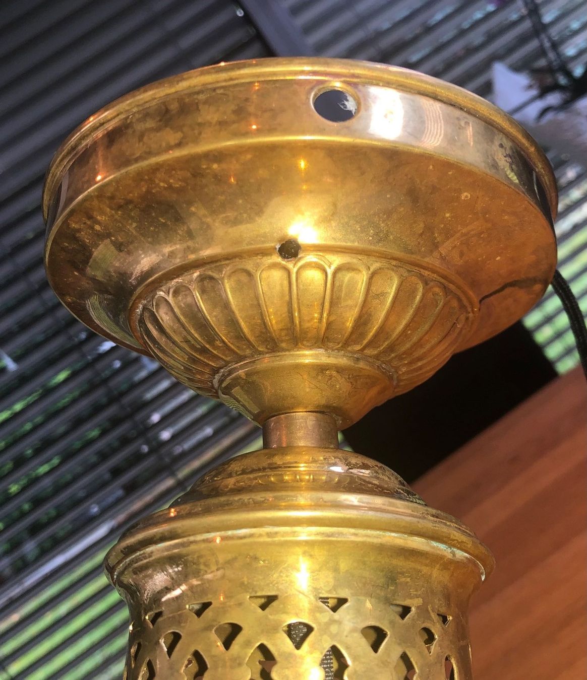 Lampadari & plafoniere: Jugendstil Deckenlampe besondere Messingmontur antik – Usato da Büsserach venduto da Urkundenflora 4