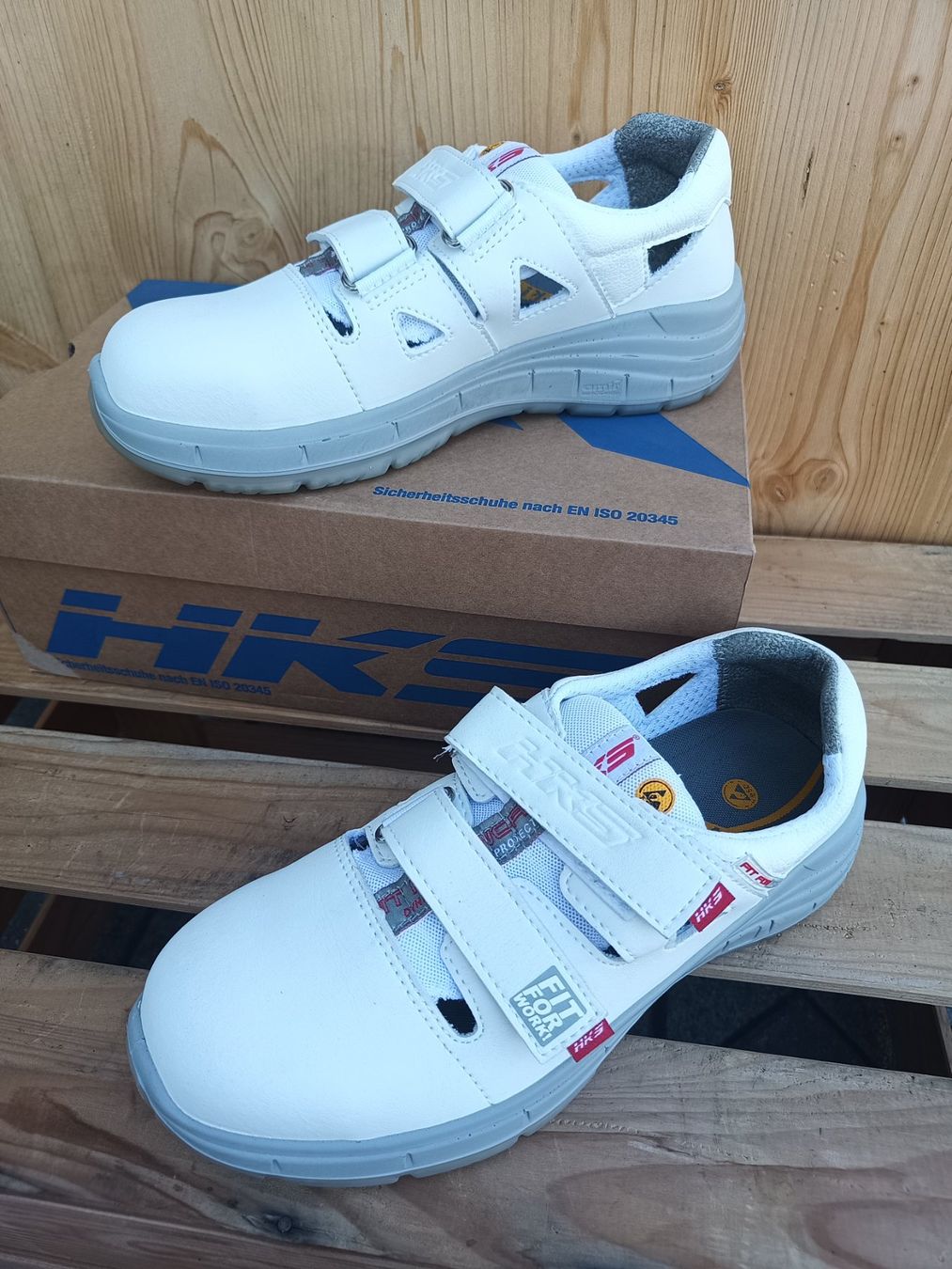Scarpe da uomo: HKS Sicherheitsschuhe S1 SRC 40 – Nuovo e nell'imballaggio originale da Oberegg venduto da 19franzi94