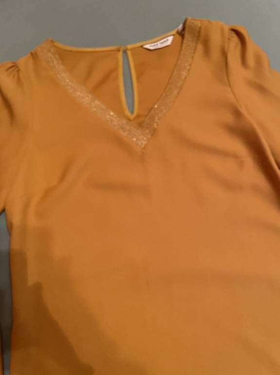 Gonne: Longshirt/Rock von Naf Naf – Usato da Schmitten FR venduto da Zimtstengel 2