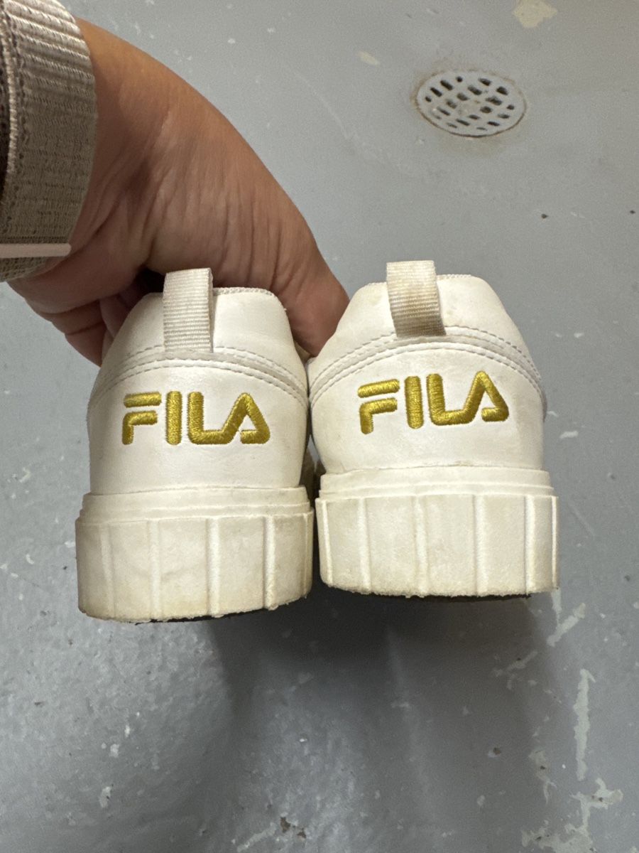 Fila Scarpe per ragazze: Fila Schuhe 34 – Usato da Hägendorf venduto da laumatt 1