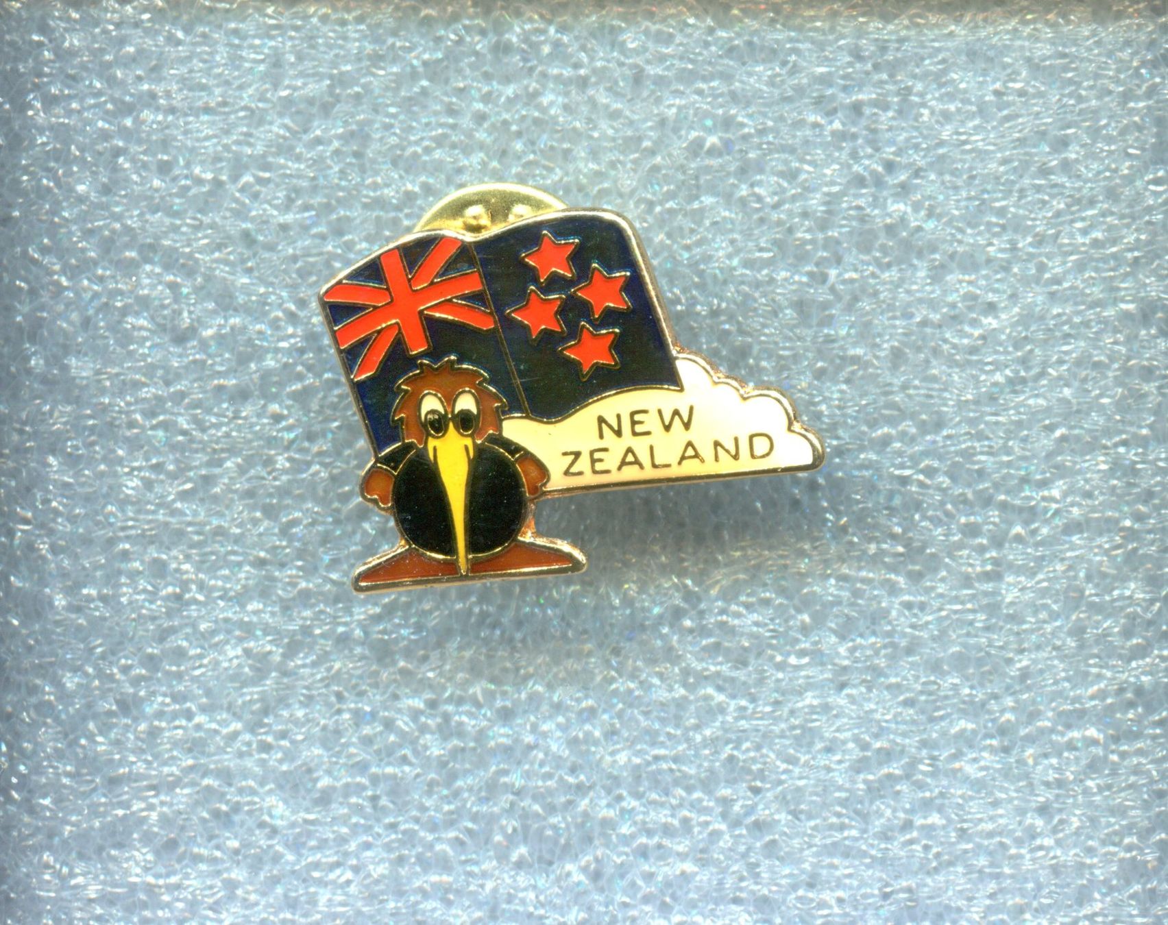 Plaketten & Abzeichen: NEW ZEALAND – Gebraucht aus Winterthur von Sammleroase