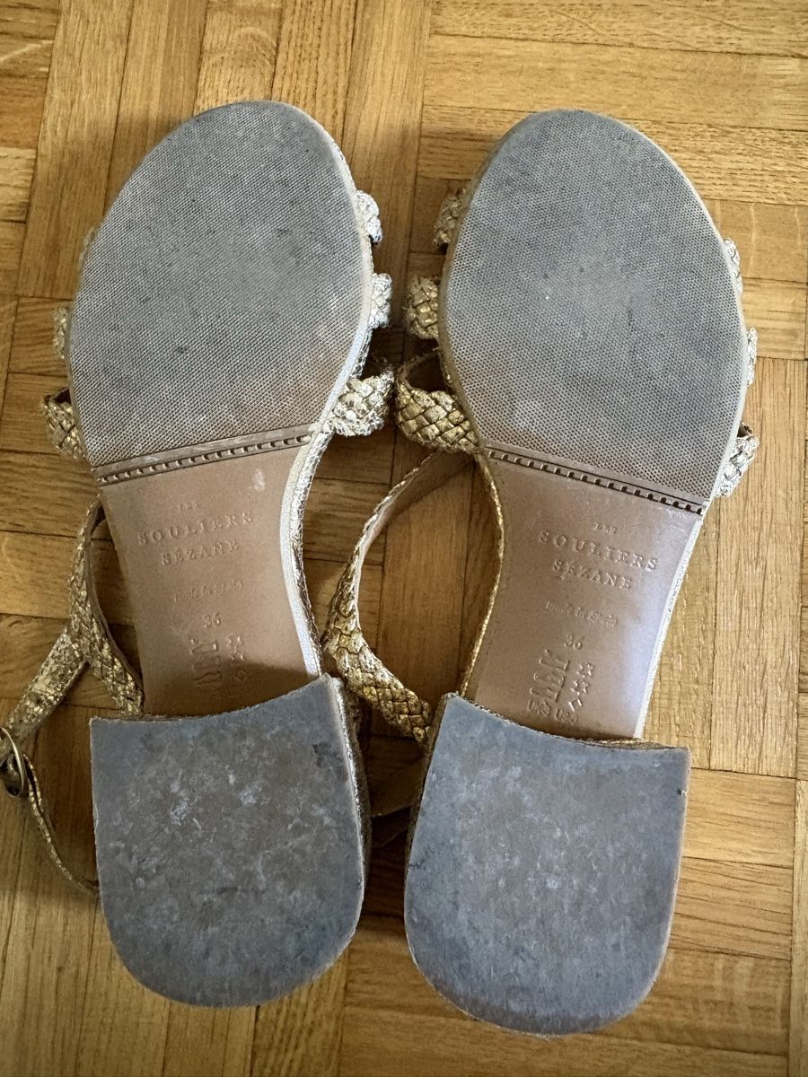 Sezane Scarpe da donna: Sandales dorées  taille 36 Sezane – Usato da Genève venduto da cec_6qrf 2