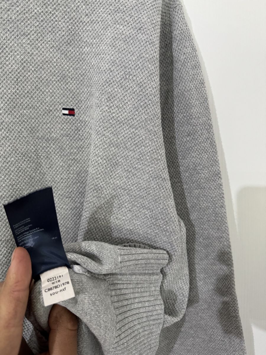 Tommy Hilfiger Maglioni & Felpe: Tommy Hilfiger Pullover Herren grau Grösse XL Oryginal, top – Nuovo (secondo la descrizione) da Wetzikon ZH venduto da Jan_wojt 5