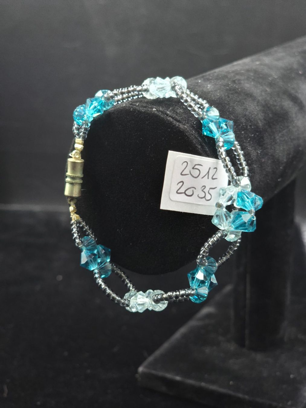 Bracciali & Braccialetti: Armband Aquamarin und Glasperlen – Usato da Rorschacherberg venduto da snOOpydOg11
