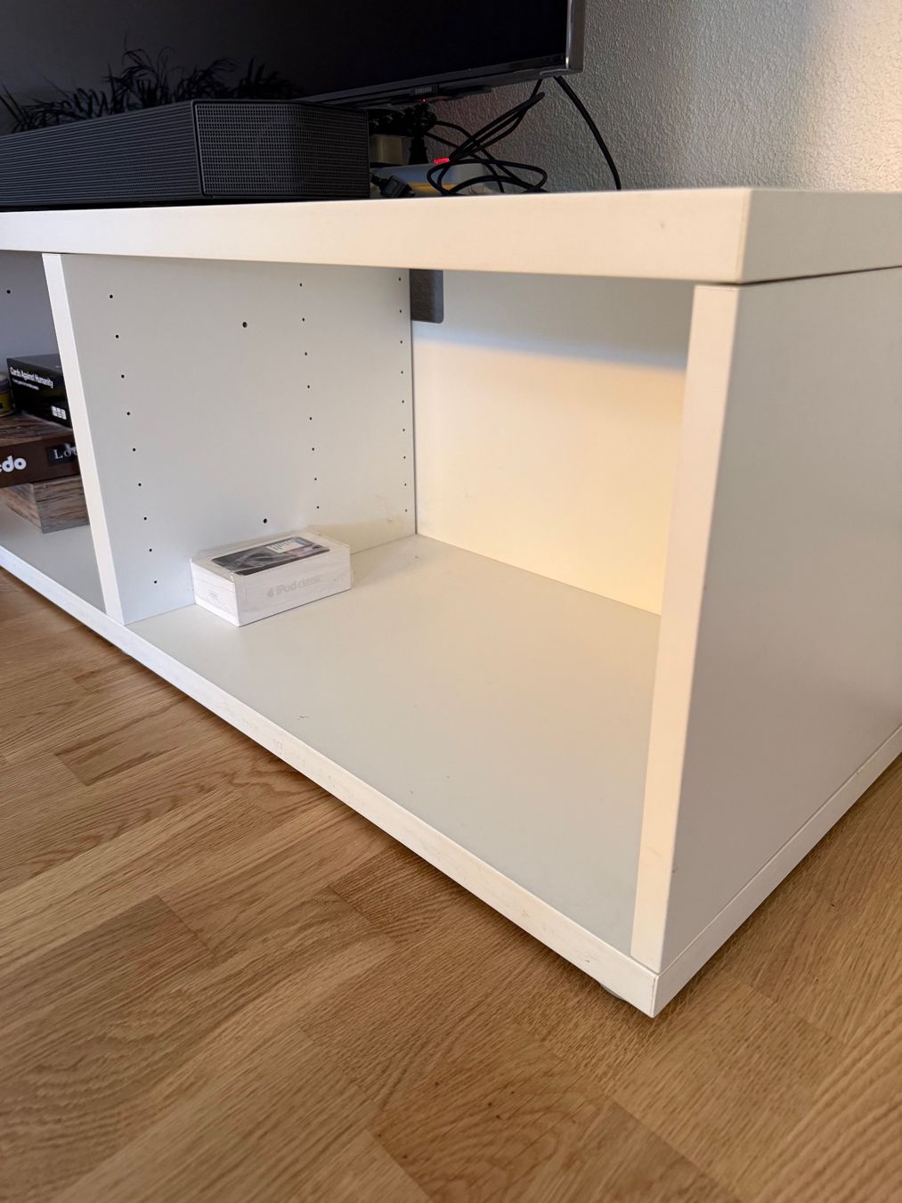 Ikea Mobili TV: TV Möbel – Usato da Ostermundigen venduto da dan_v7dm 1