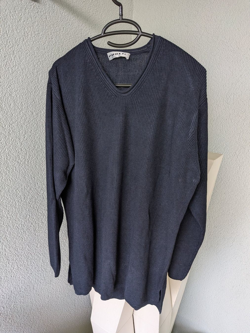 Pulls & Sweat-shirts: Seidenpullover dunkelblau Gr. 40 – D'occasion à Emmen par magelan