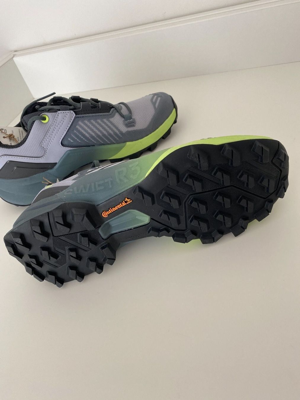 Adidas Scarpe da donna: Adidas Terrex Trekkingschuh Damen 38 2/3 – Nuovo e nell'imballaggio originale da Luzern venduto da falena01 6