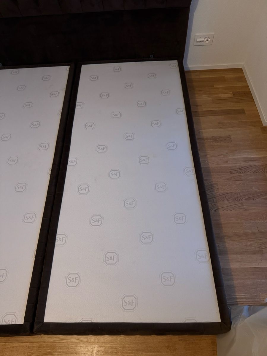 Betten: Lit Stearns & Foster – Gebraucht aus Farvagny-le-Grand von Leonne 2