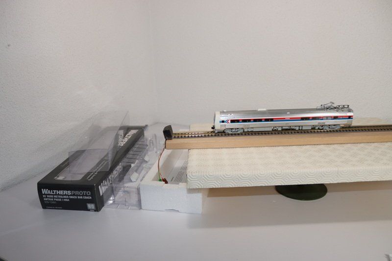 Walthers Modelleisenbahnen: Walthers Triebwagen ( 588 ) – Gebraucht aus Kerzers von Winu64