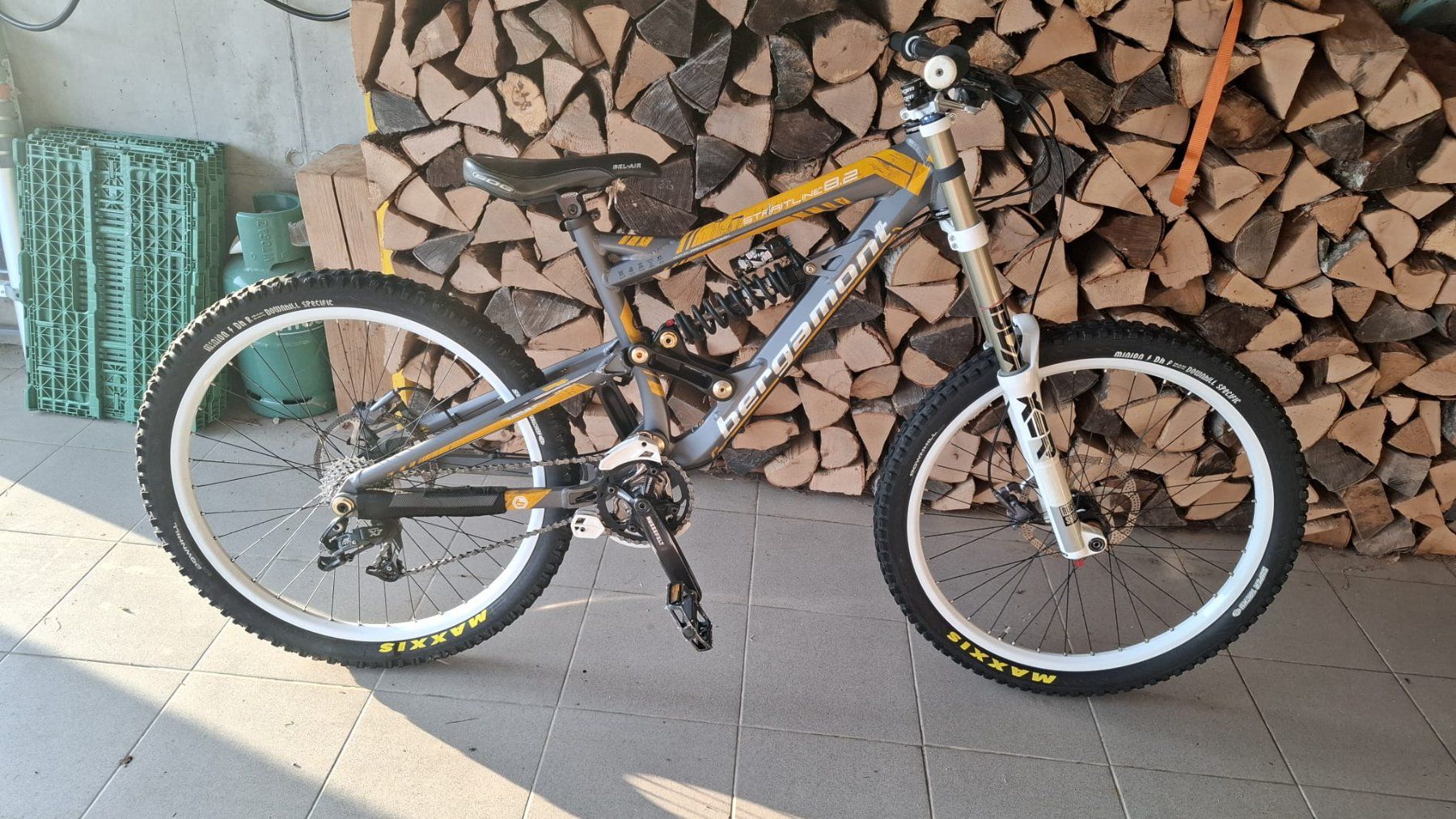 Bergamont Velos: MTB Downhill BERGAMONT STRAITLINE 8.2 – Gebraucht aus Champoz von pie_lzm5