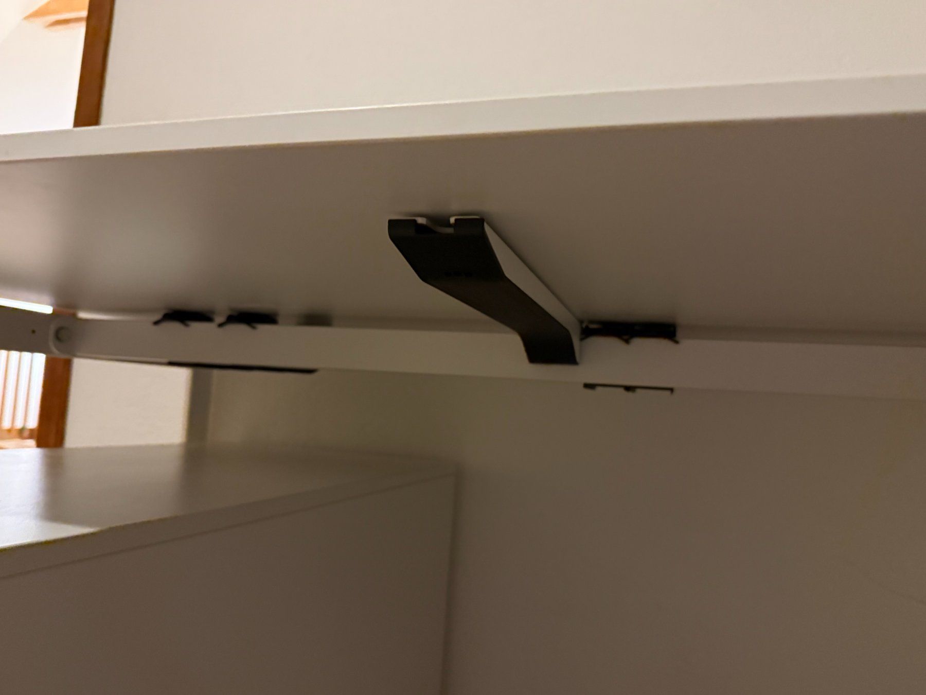 Steelcase Bureaux: Schreibtisch Steelcase inkl. Rollcontainer – D'occasion à Allschwil par RWest 1