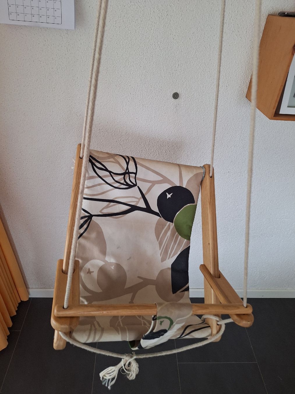 Gartenhängesitze: Schöner Kindersitz / Schaukel – Gebraucht aus Altstätten SG von Ariandres