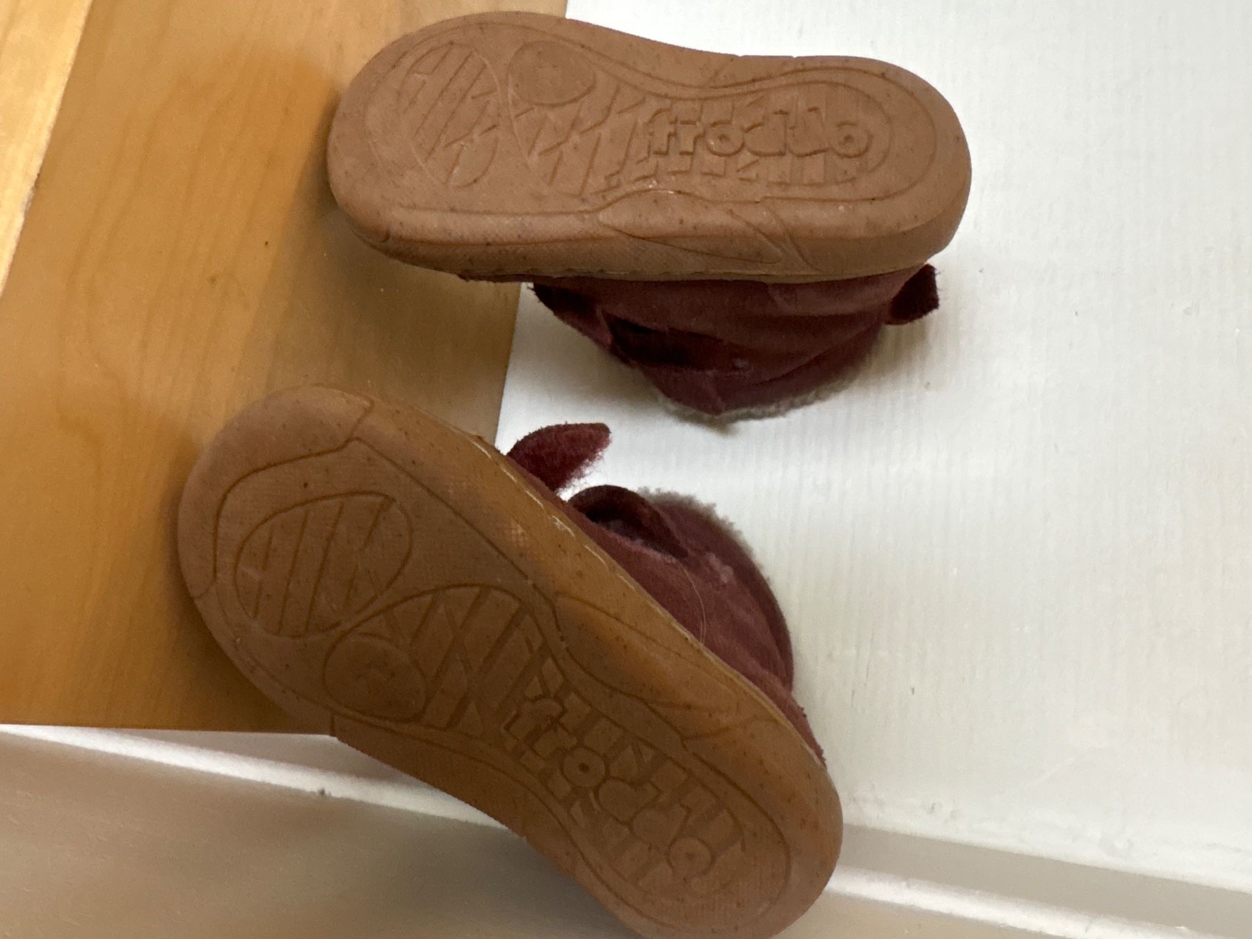 Froddo Chaussures garçon: Froddo Schuhe mit Lammfell Gr. 21 – D'occasion à Zürich par meinleben 1