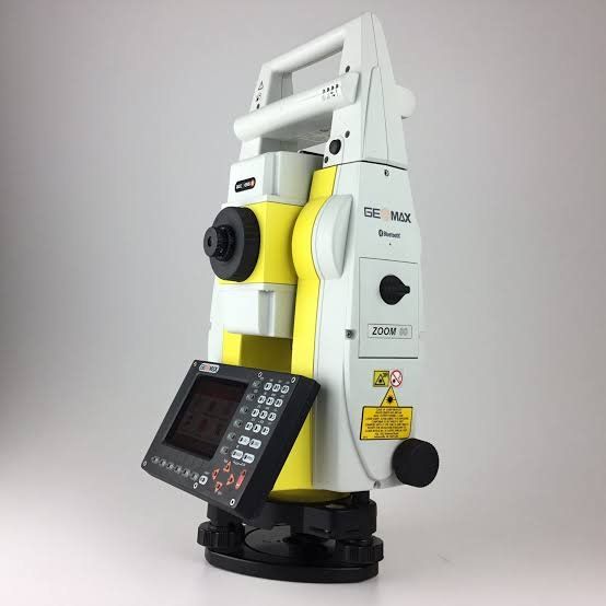 Messen: Leica Geomax Zoom 80 Robotik Tachymeter – Gebraucht aus tamins von MagazinGRZH 1