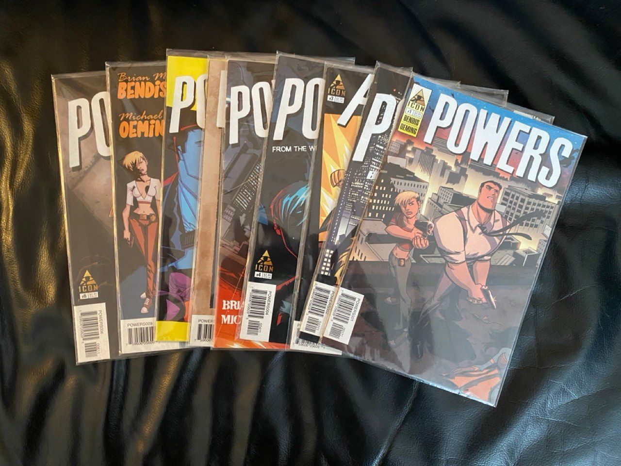 Fumetti: "Powers #1-10 Icon Marvel Bendis Oeming (ohne #6) – Usato da Schmiedrued venduto da swissgeeks01