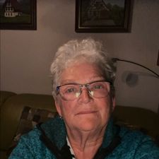 Profile image of Bella17