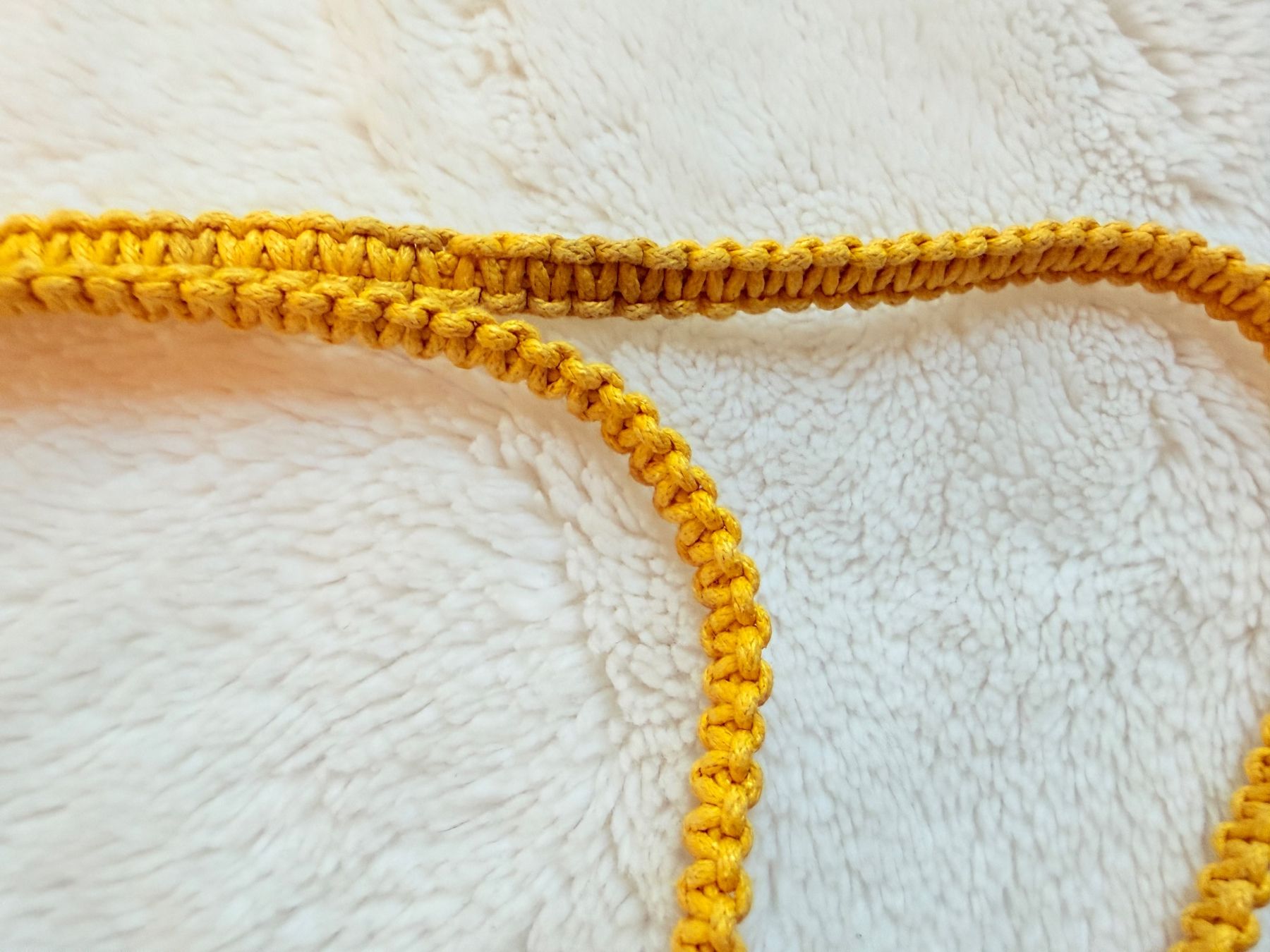 Mango Sacs femmes: Gestrickte Tasche - Marke: Mango – D'occasion à Würenlos par Abracadabra26 8