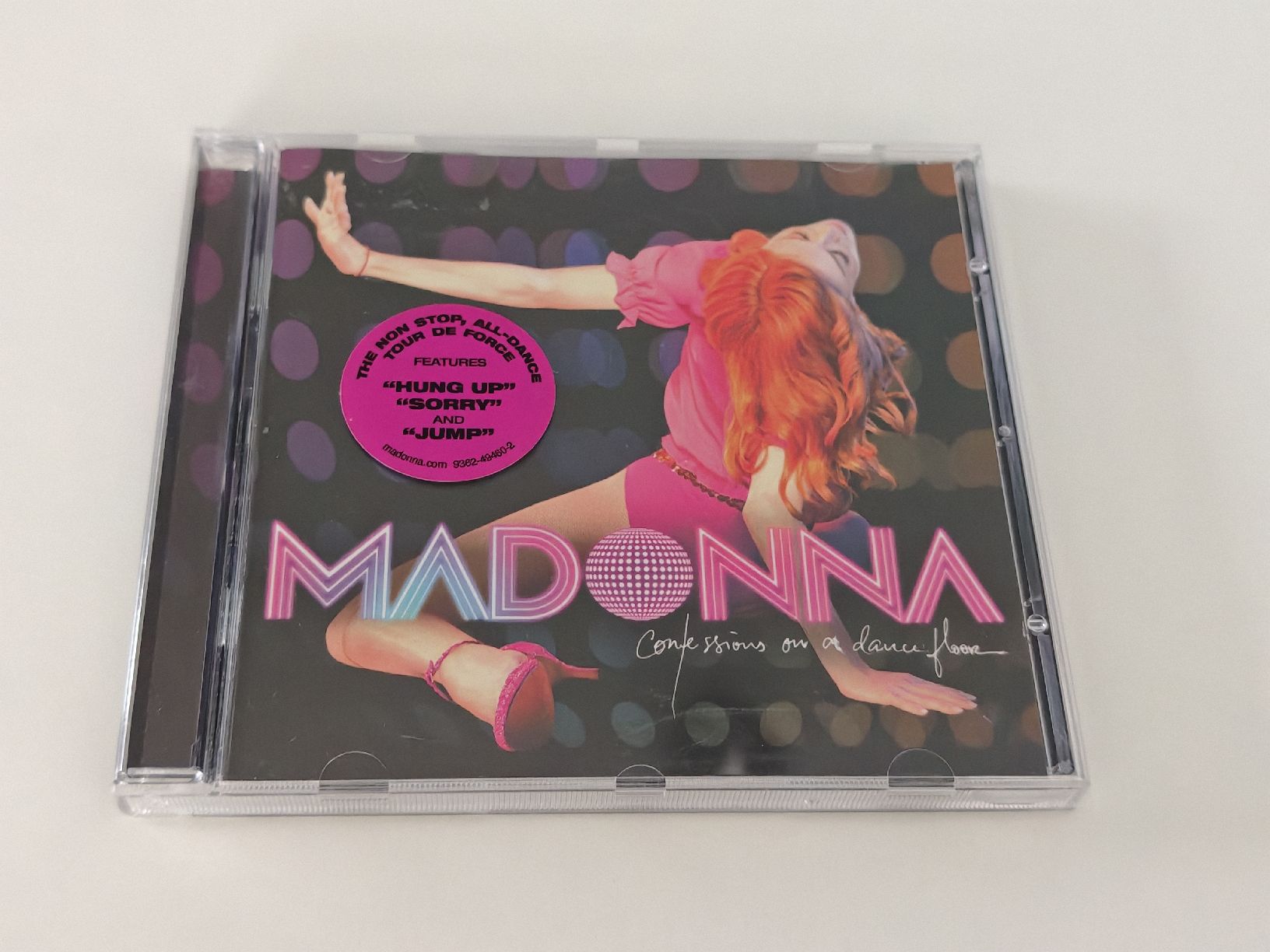 CD: CD - Madonna - Confessions on a Dance Floor – Usato da Stetten AG venduto da hub_l9nb