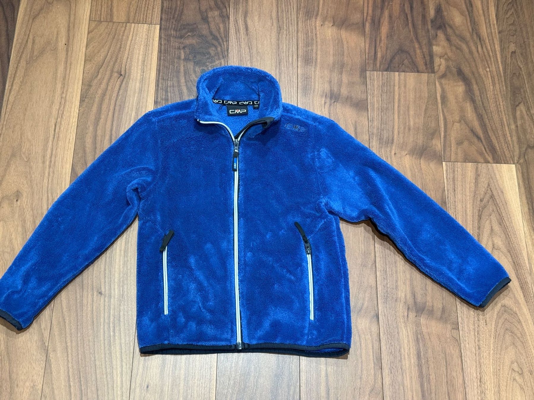 CMP Jacken & Mäntel: Fleecejacke CMP blau Gr 128cm – Gebraucht aus Egg b. Zürich von Nathalie14