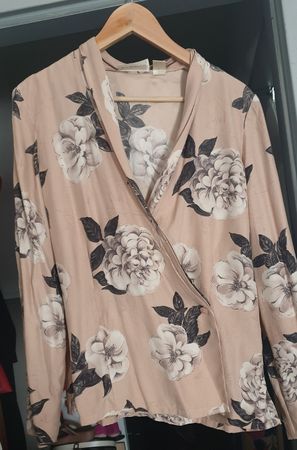 Dana Buchmann schöne Seidenbluse Gr.10