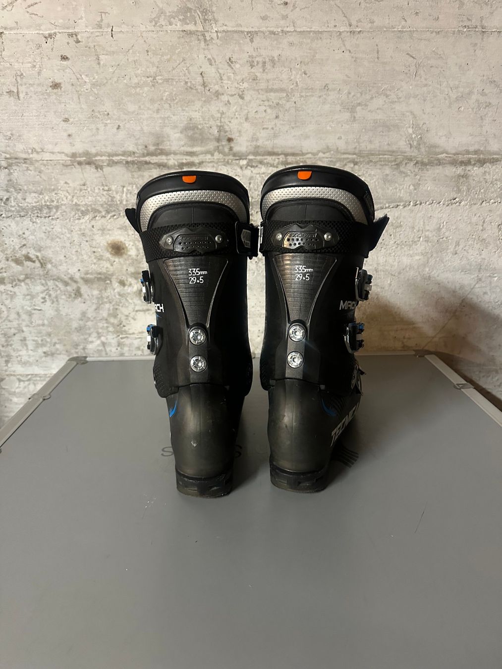 Tecnica Scarpe da uomo: Tecnica Skischuhe 29 / Gr. 44.5 – Usato da Emmenbrücke venduto da karkarkar 3