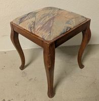 Antiker Holz-Hocker Tabourettli gepolstert Vintage