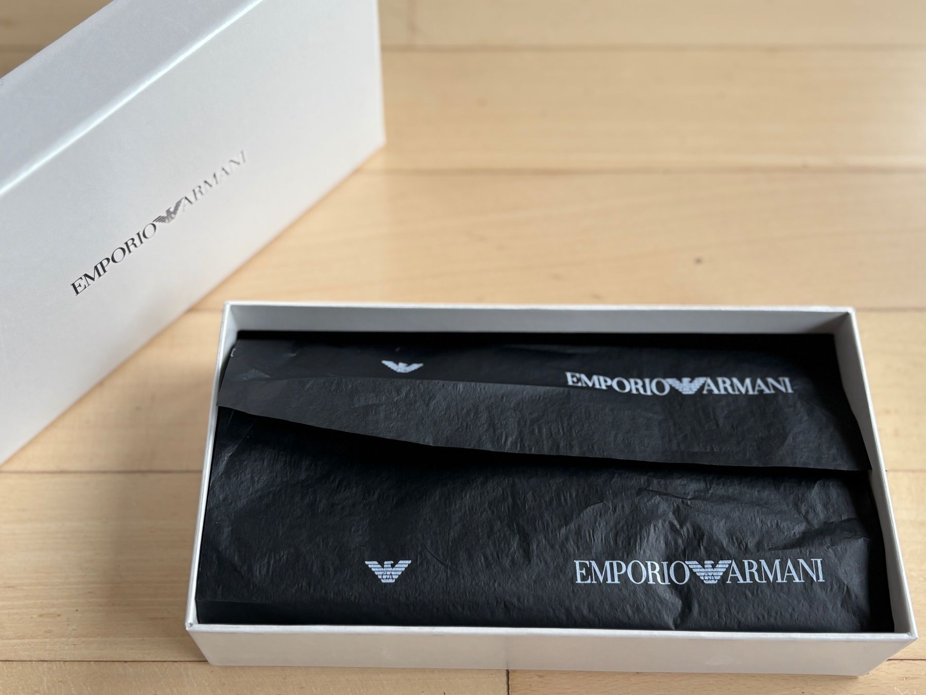 Armani Portamonete: Emporio Armani wallet – Nuovo (secondo la descrizione) da Lausanne venduto da ValeMerky 3