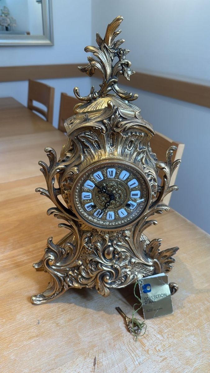 Orologi da terra & Orologi da parete: Antike Uhr, Messing mit Verzierung – Usato da Wollerau venduto da Loli-04 5