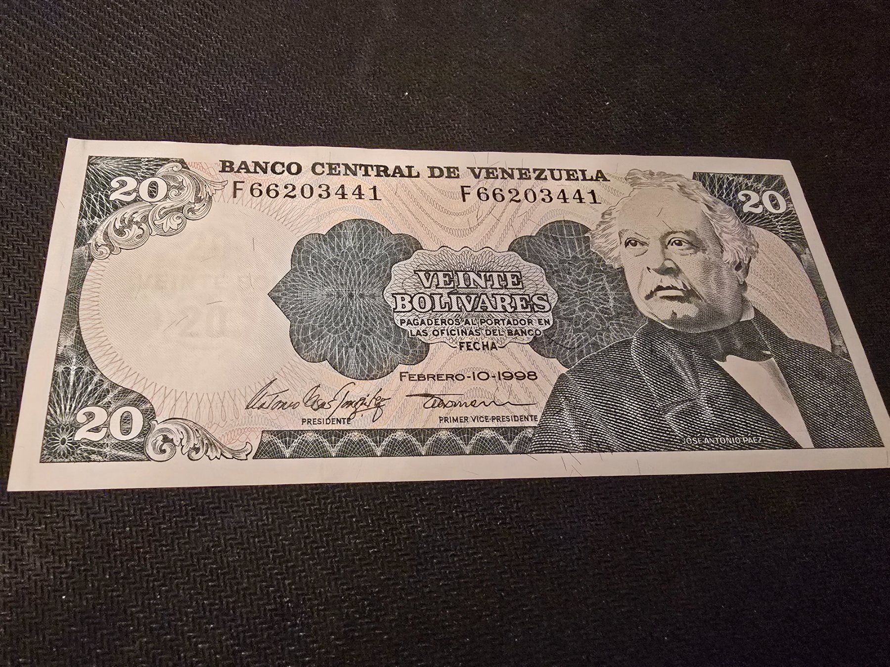 Banconote: Billet Venezuela 20 – Nuovo (secondo la descrizione) da Petit-Lancy venduto da Minnie26