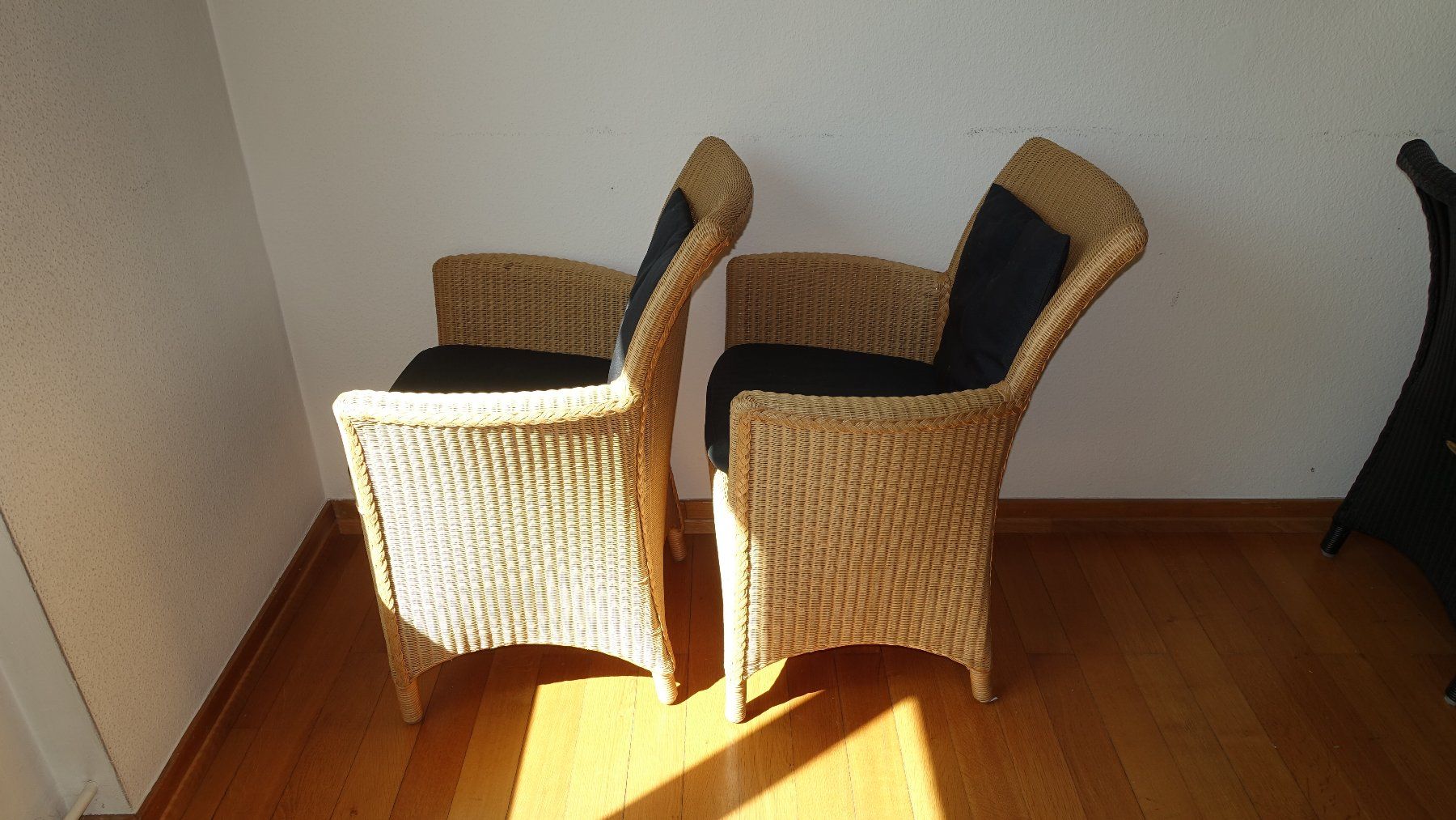 Sessel: Cane-Line Hampsted Sessel 2er-Set, hell Natural – Gebraucht aus Basel von loveit 3