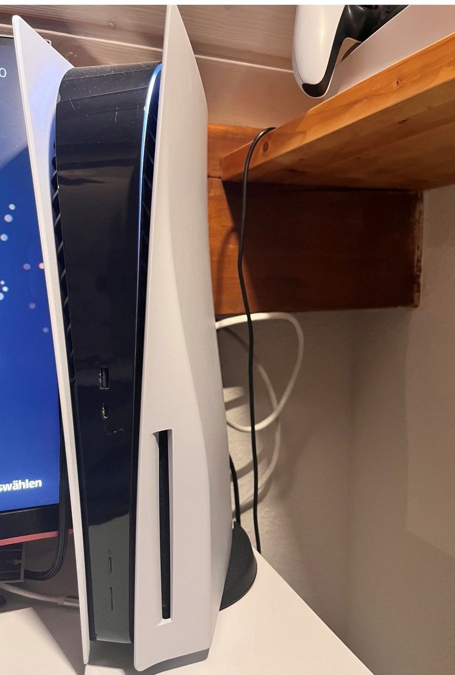 Sony Konsolen: PS5 Komplettbündel mit Gamingmonitor – Gebraucht aus Schwerzenbach von Mister.T 2