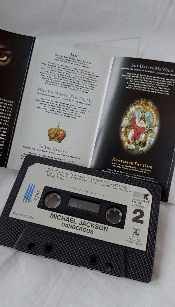 Musicassette: Michael Jackson Dangerous Kassette  – Usato da Einsiedeln venduto da Berndstromberg6 1