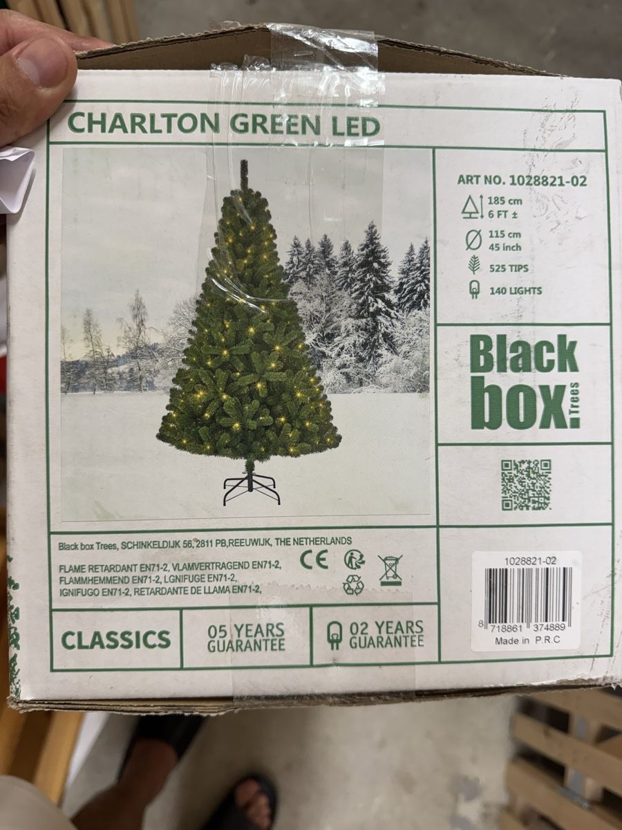 Alle Dekorationen: Charlton Green LED Weihnachtsbaum 185 cm  – Gebraucht aus Zürich von egz_nr8d 1
