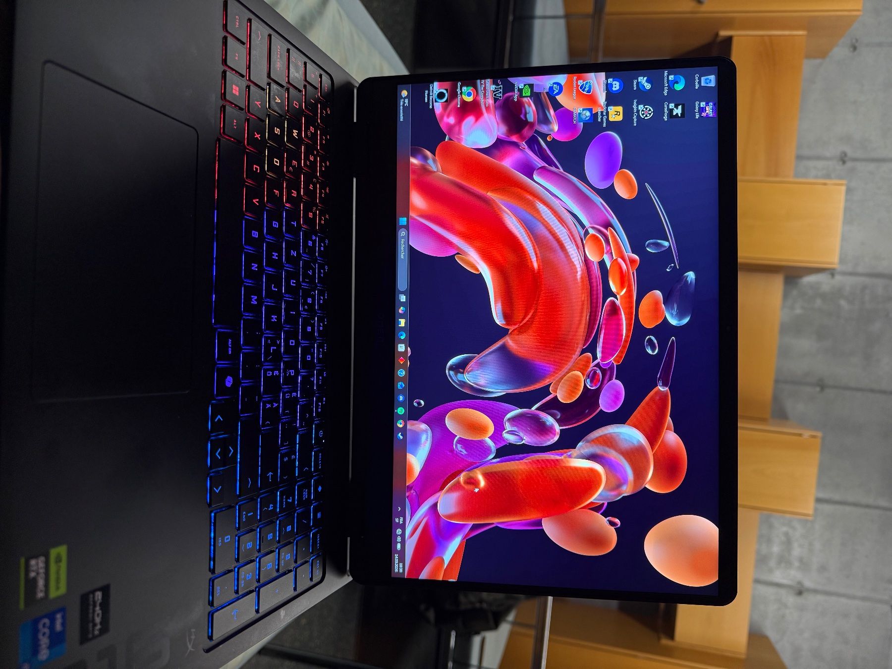 Hewlett Packard Notebook: PC portable gamer HP Omen – Nuovo (secondo la descrizione) da Yverdon-les-Bains venduto da fer_6bfz