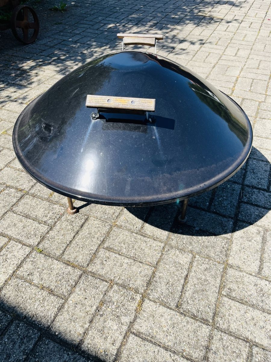 Bracieri: FeuerschaleGrill mit Deckel Durchmesser 60cm leicht rostig – Usato da Heimenhausen venduto da Bufnof 1