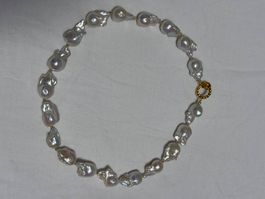 Perlen Barock echte Kette Neu